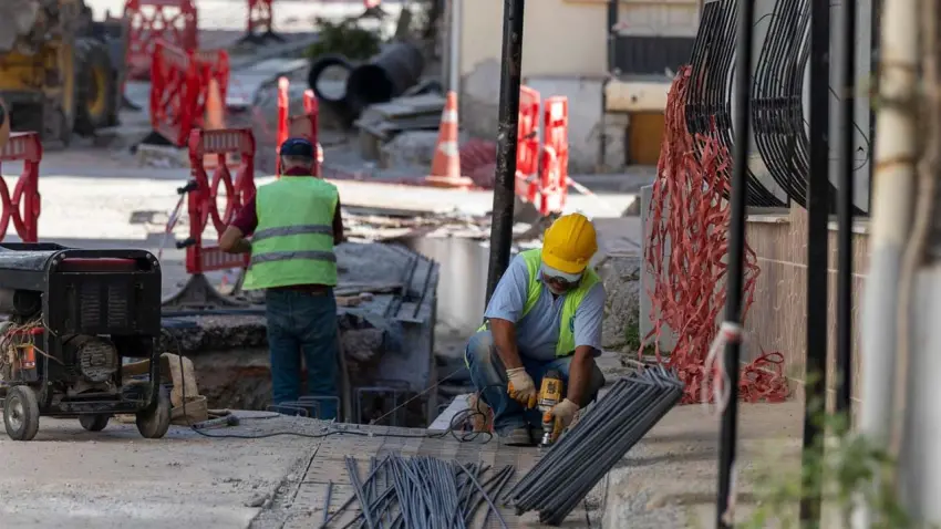 İZSU'dan 3 ilçeye dev altyapı hamlesi: 50 kilometrelik hat inşa ediliyor haberinin görseli