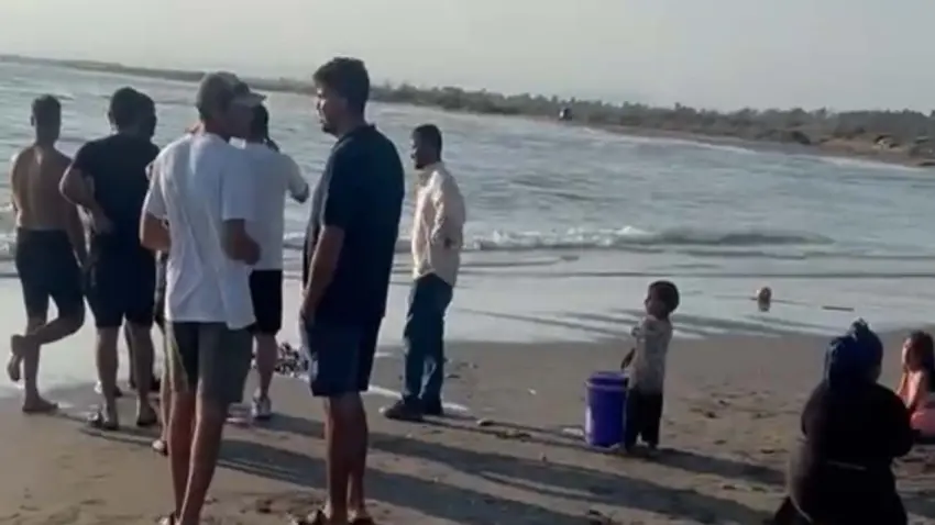 Tarsus’ta denizde can pazarı: 3 kişi boğuldu, kayıp 1 çocuk aranıyor haberinin görseli