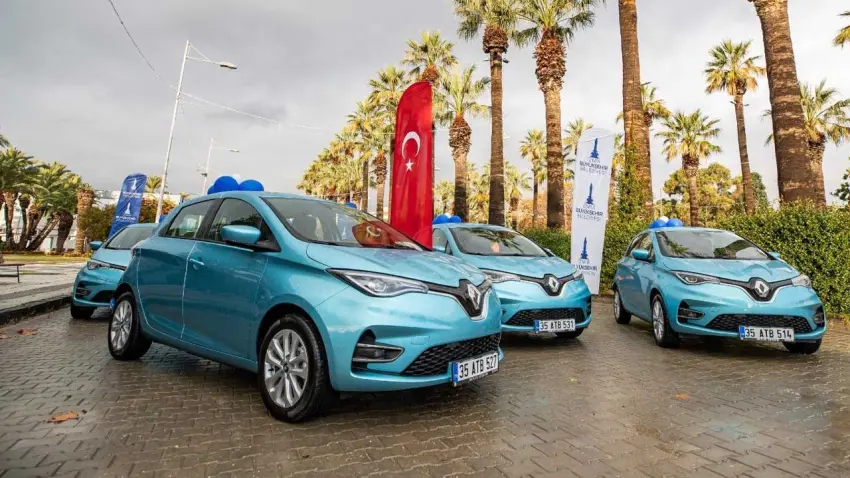 Elektrikli Araçlar İzmir Büyükşehir’e 25 milyon liralık yakıt tasarrufu sağladı haberinin görseli