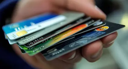 Kredi kartı borcu olanlar dikkat: Kapıya icra kağıdı gelmeden önce bunları bilin!
