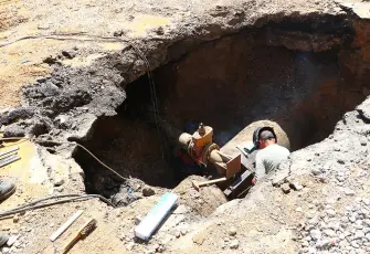 Mahalleyi su bastı