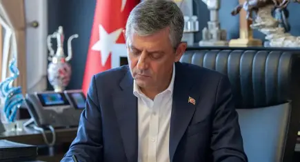 Özel’den Yeni Parti'nin logosu hakkında açıklama: Yarışma açacağız