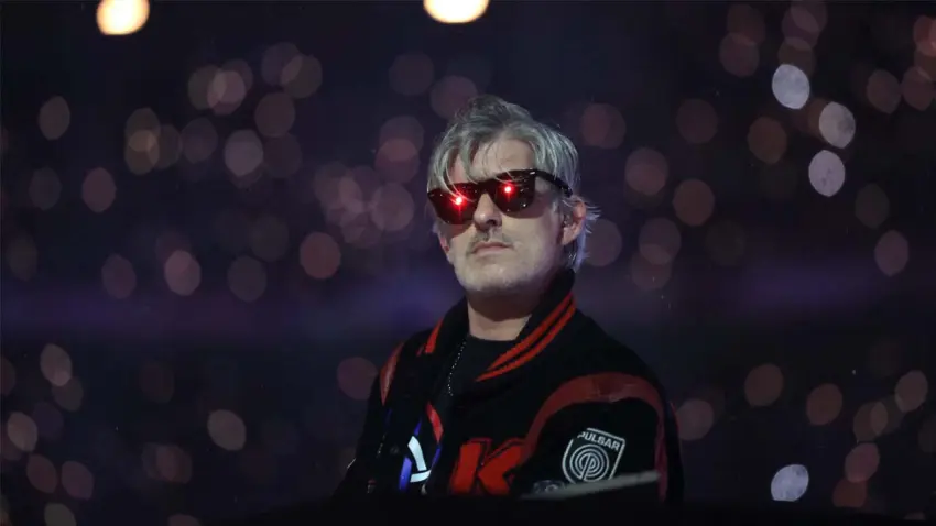 Elektronik müziğin efsane ismi DJ Kavinsky'den acı haber! Paris'teki evinde ölü bulundu haberinin görseli