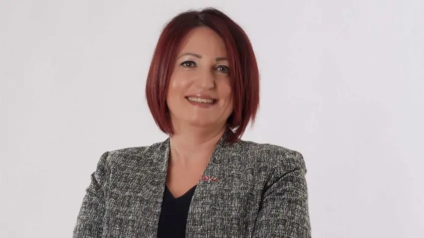 Karaburun Belediye Başkanı İlkay Girgin CHP'den istifa etti