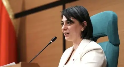 Üsküdar Belediyesi'ne 3. dalga operasyonu: Sinem Dedetaş gözaltına alınmasına YENİ Parti'den sert tepki