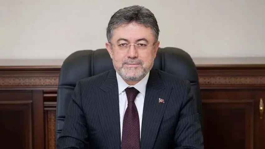 Bakan Yumaklı açıkladı : 115 yangının 110'u kontrol altında haberinin görseli