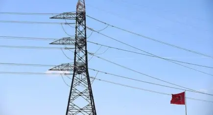 Elektrikte güneş ve rüzgar gücü 42 bin megavatı aştı