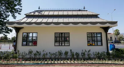 Konak Durağı yeni yüzüyle hizmet vermeye başladı