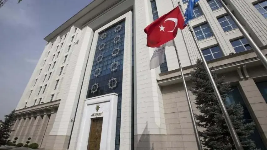 Kulisleri sallayan iddia: Tuzla, Çekmeköy, Şile ve Kartal belediyeleri AK Parti yolcusu haberinin görseli