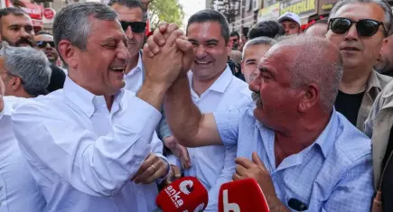 Özgür Özel'den destek çağrısı: Milletten başka gücümüz de güvencemiz de yoktur