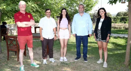 Teknoloji, kişisel gelişim ve yapay zekâ aynı kampta buluştu