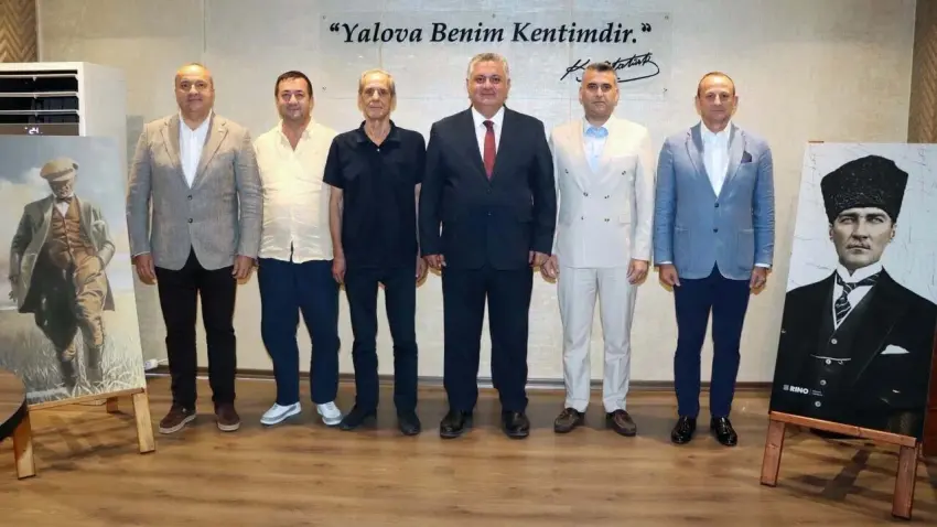 Yalova’da 6 başkan Yeni Parti’ye geçiyor haberinin görseli