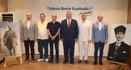 Yalova'da 6 belediye başkanı CHP’den YENİ Parti'ye geçti