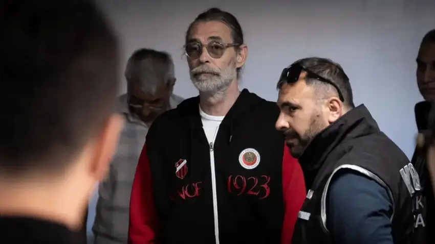 YENİ Parti İzmir milletvekillerinden gözaltılara tepki: Muhalefet olmak suç oldu haberinin görseli