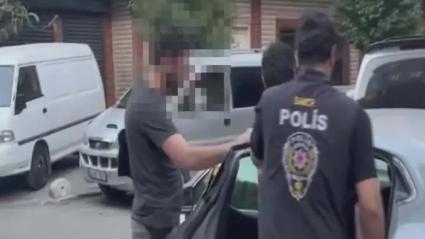 8 ilde yasa dışı bahis operasyonu: Toplu SMS atan 26 kişi yakalandı haberinin görseli