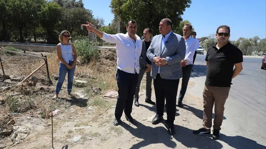 Başkan Çiçek, mahalleleri vatandaşlarla birlikte gezdi haberinin görseli