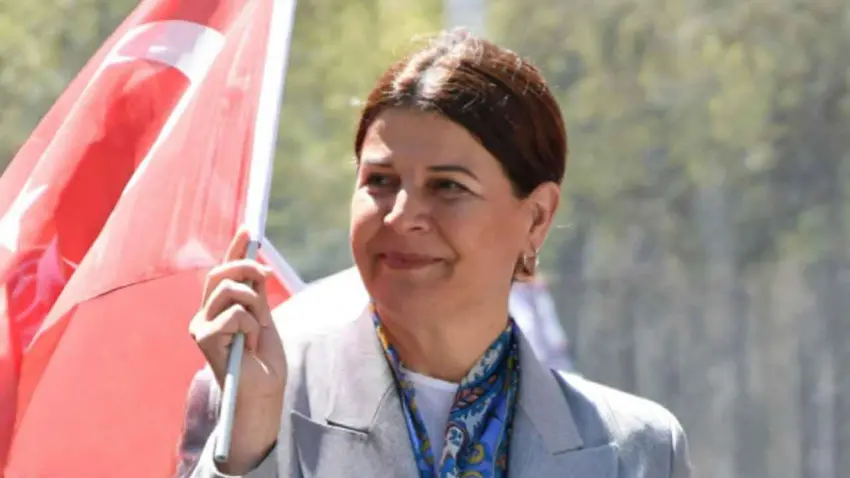 Foça CHP'de kaldı: Önceliğimiz Foça’nın ihtiyaçları haberinin görseli