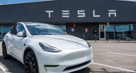 İkinci el Tesla'yı sıfırından pahalıya satmak isteyen satıcıya 325 bin TL ceza!