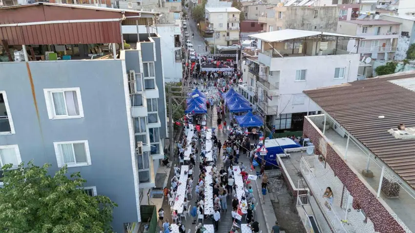 Karabağlar’da mahalle şenliği coşkusu haberinin görseli