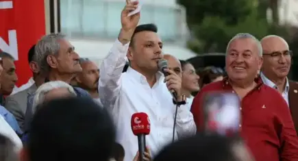 YENİ Parti'nin İstanbul İl Başkanı Özgür Çelik oldu