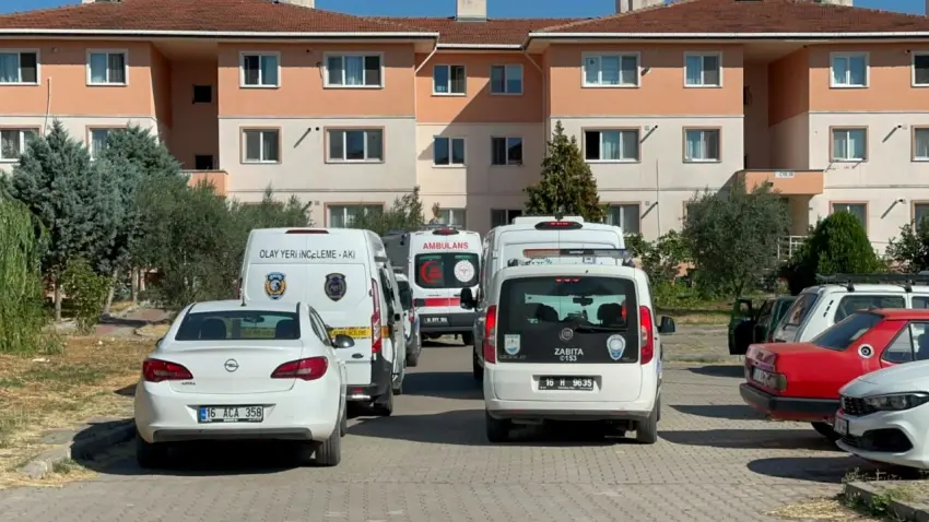 Bursa'da evden gelen kötü koku acı gerçeği ortaya çıkardı haberinin görseli
