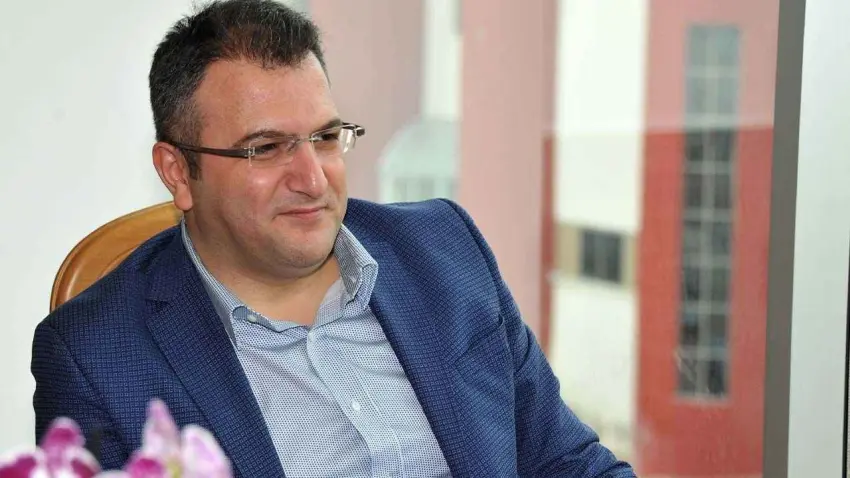 Cem Küçük'ün WhatsApp mesajları ortaya çıktı! İBB için 'kayyum toplantısı' iddiası haberinin görseli