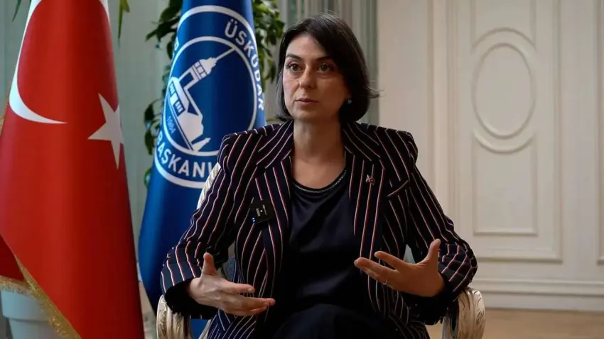 Sinem Dedetaş geçici tedbirle görevden alındı haberinin görseli