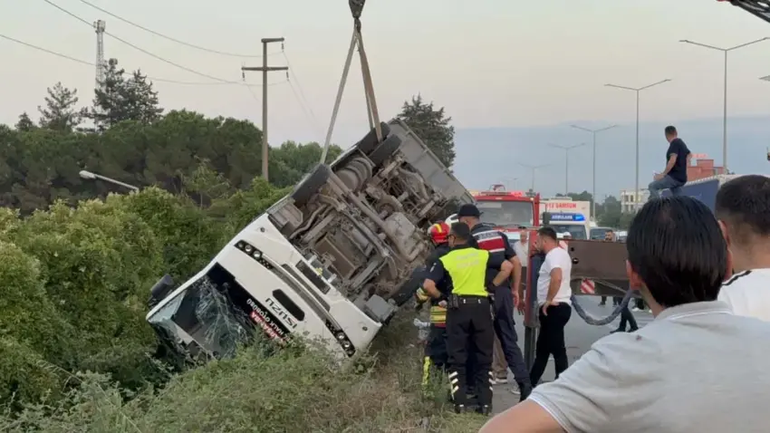 Halk otobüsü devrildi: 21 yaralı haberinin görseli