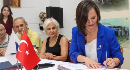 Karabağlar'da kentsel dönüşümde ilk imzalar atıldı: Osman Aksüner Mahallesi'nde yeni dönem başladı