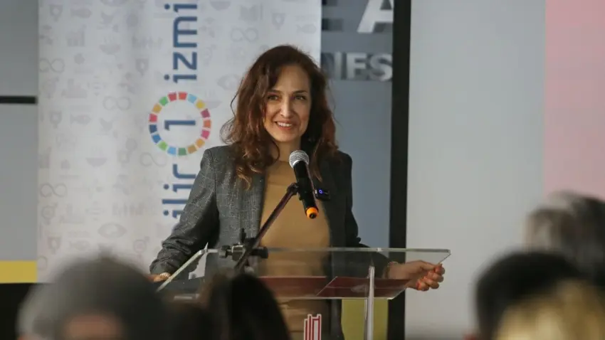 Yıldız &Uuml;nsal