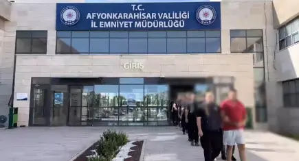 Afyonkarahisar merkezli bahis operasyonu: Milyarlık para trafiği ortaya çıktı! 8 tutuklama