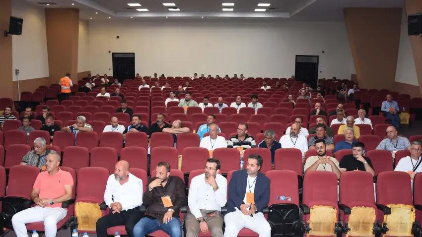 Altay yönetimi kayyım için mahkemeye başvurdu haberinin görseli
