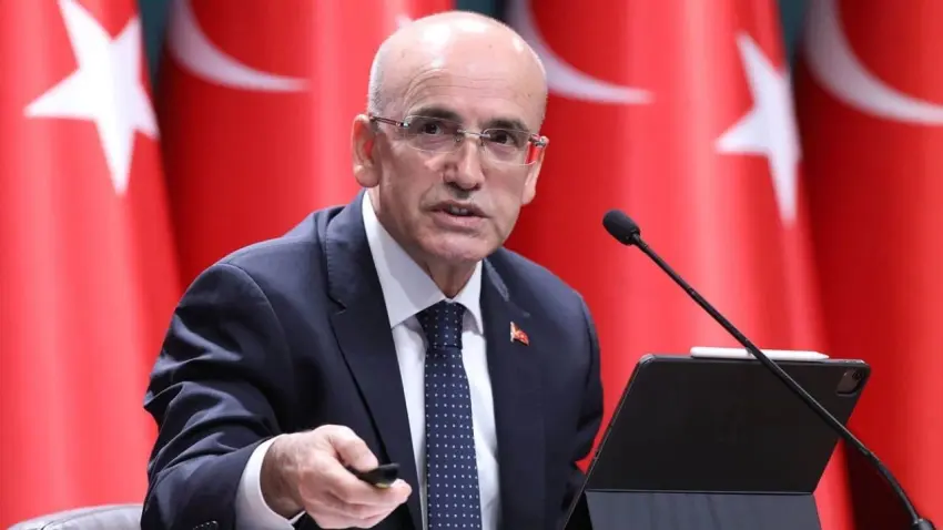 Bakan Şimşek temmuz enflasyonunu değerlendirdi: Zorlu koşullara rağmen dezenflasyon devam ediyor haberinin görseli