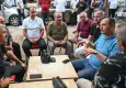 Başkan Eşki, Çamdibi’nde esnaf ve vatandaşların taleplerini dinledi