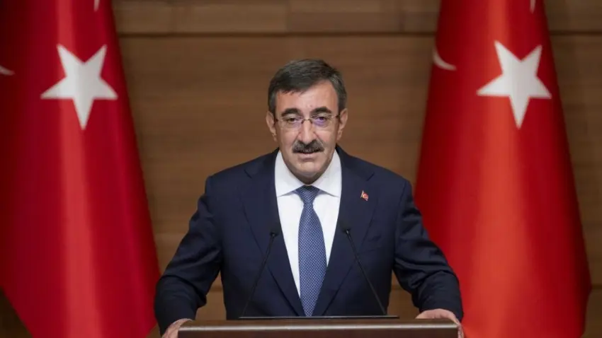 Cevdet Yılmaz’dan enflasyon mesajı: Yıllık enflasyon yüzde 31,75’e geriledi haberinin görseli