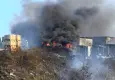 Tuzla'da otluk alanda çıkan yangın yat tamirhanesine sıçradı: 2 yat alevlere teslim oldu