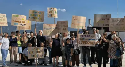 Kemalpaşa’da maden tepkisi: Suyumuz ve tarım ürünlerimiz tehlike altında