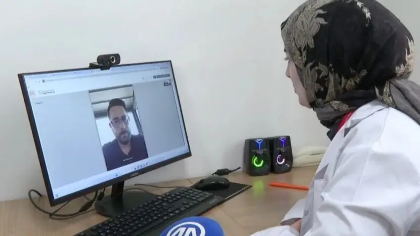 Sağlık hizmetinde yeni dönem: Psikolojik destek ve sigara bırakma danışmanlığı artık görüntülü veriliyor haberinin görseli