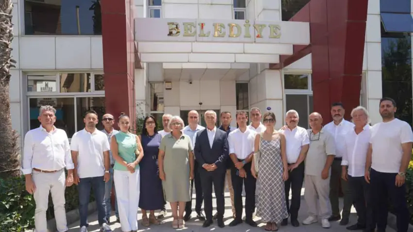 Seferihisar Belediyesi'nde YENİ Parti'ye toplu geçiş haberinin görseli