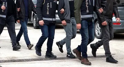 'Sokak Hakkı' adı altında haraç isteyen çeteye darbe