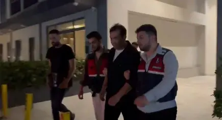 Tahir Sarıkaya adliyeye sevk edildi: Cem Küçük soruşturmasında gözaltına alınmıştı