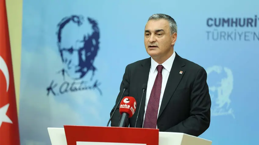 CHP'de yeni atamalar: 8 ilin il başkanı değişti haberinin görseli