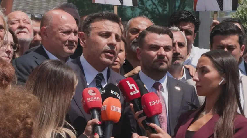 CHP İstanbul İl Başkanı Özgür Çelik'ten Üsküdar seçimi sonrası sert açıklamalar: Burada bir sinsi plan yapılmış haberinin görseli