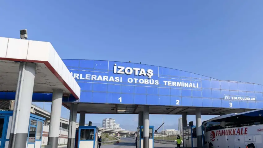 İzmir Otogarı’nda hukuk mücadelesi bitti: Büyükşehir devralıyor! haberinin görseli