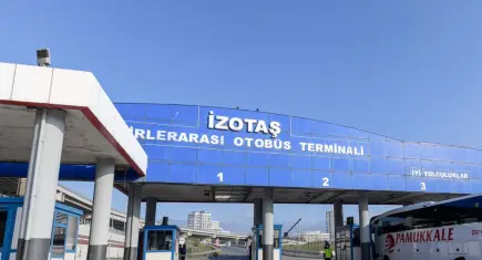 İzmir Otogarı’nda hukuk mücadelesi bitti: Büyükşehir devralıyor!