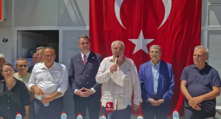 İzmir siyasetinde dikkat çeken geçiş: 3 isim YENİ Parti saflarında