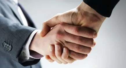 Kervansaray Yatırım Holding (KERVN) Dubai’ye mi satılıyor? Hisseleri 6 ayda yüzde 375 yükseldi