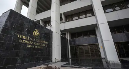 TCMB’den enflasyon raporu: Akaryakıttaki artışın sebebi ham petrol ve eşel mobil