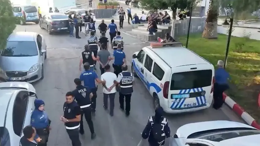 71 ilde uyuşturucu operasyonu: 844 şüpheli tutuklandı haberinin görseli