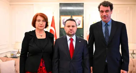 Bakan Gürlek, Uğur Mumcu'nun ailesiyle görüştü